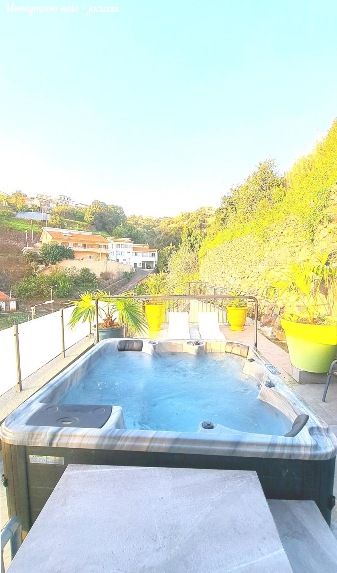 Espirito Do Mar - Premium Villa With Jacuzzi Estreito Da Calheta Exteriör bild