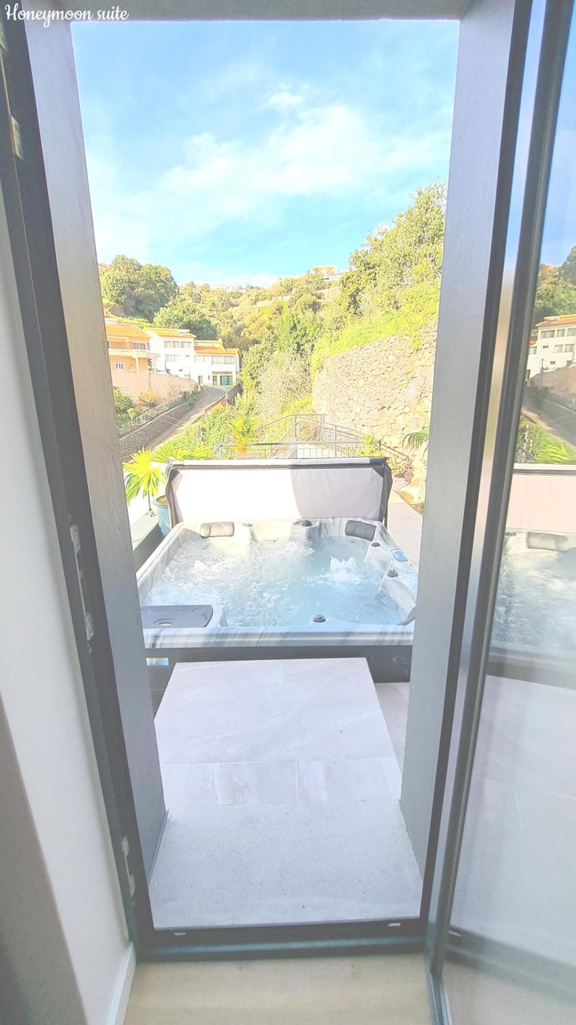 Espirito Do Mar - Premium Villa With Jacuzzi Estreito Da Calheta Exteriör bild